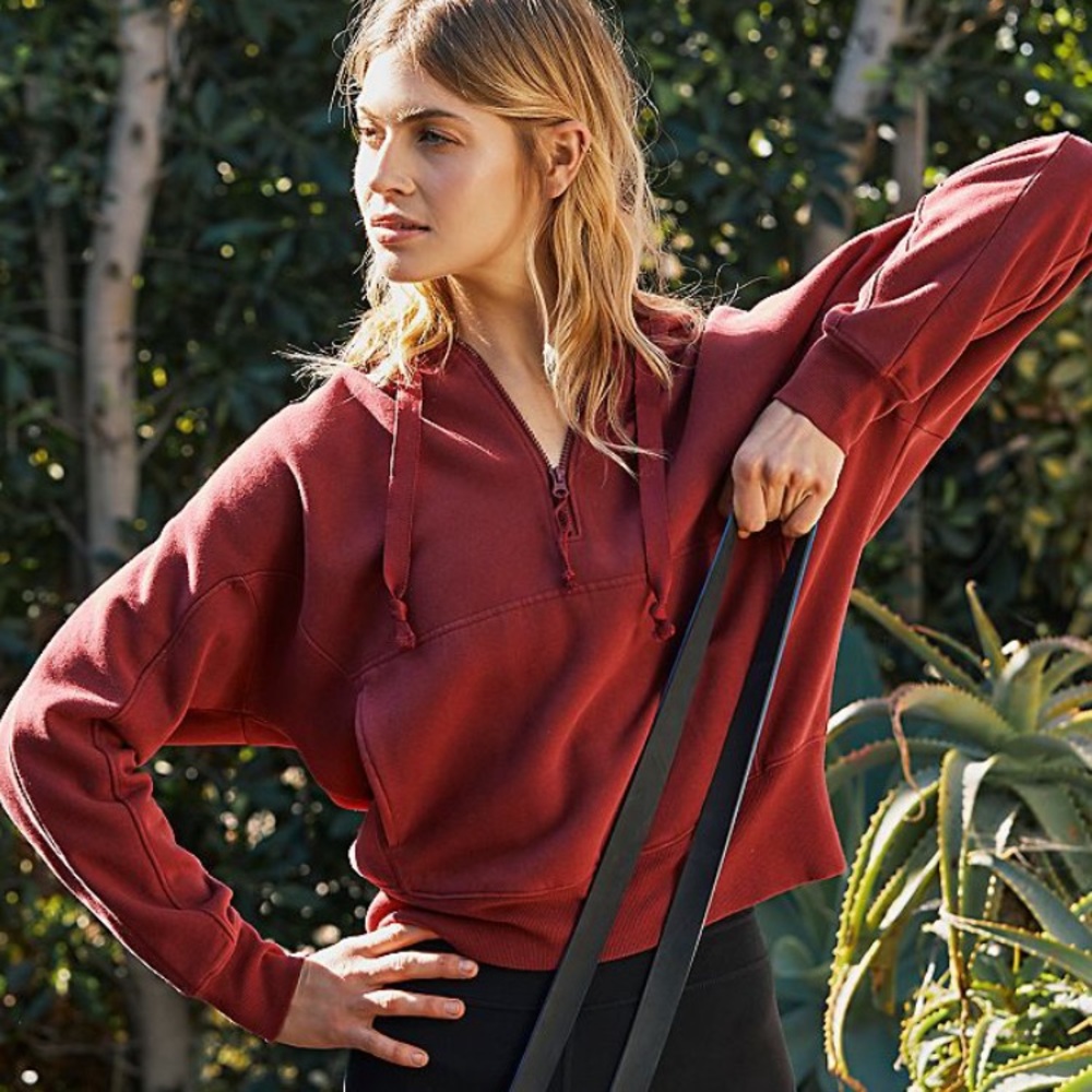 Free people movement half zip maroon hoodie